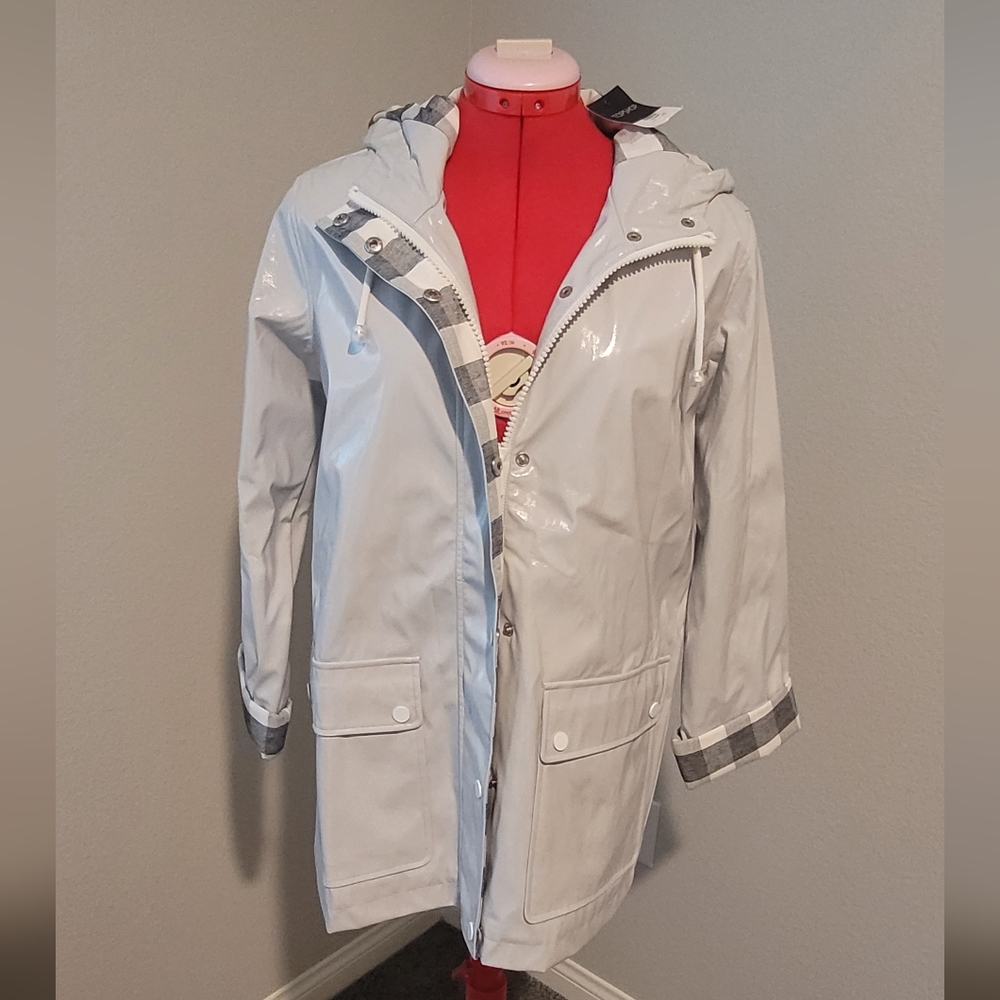 NWT TOPSHOP rain coat, size 6